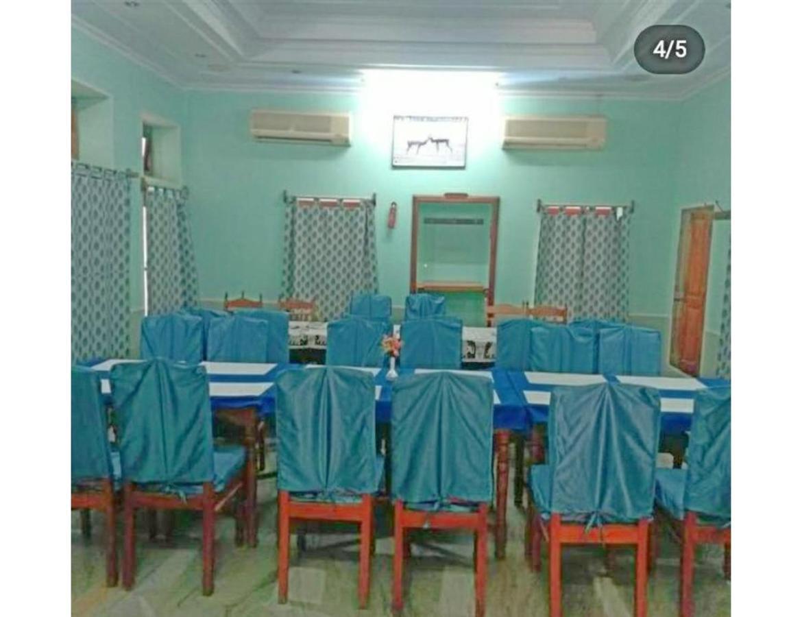 Singhasan Haveli, Mandawa Apartamento Exterior foto